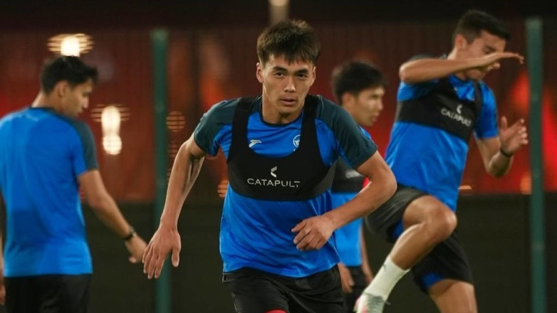 Кубок Азии U23: официальная тренировка сборной Кыргызстана перед матчем с Вьетнамом. ФОТО