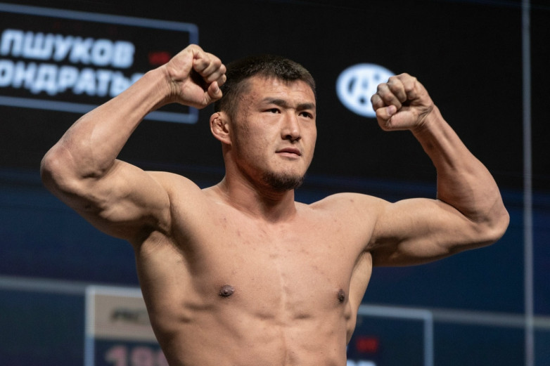 Боец из Кыргызстана получил бонус $5000 за досрочную победу на турнире АСА 199