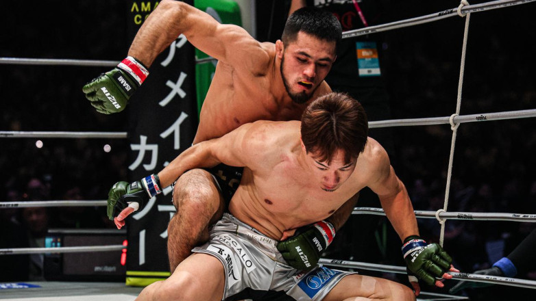 Полное видео боя Шайдуллаев - Асакура на турнире RIZIN