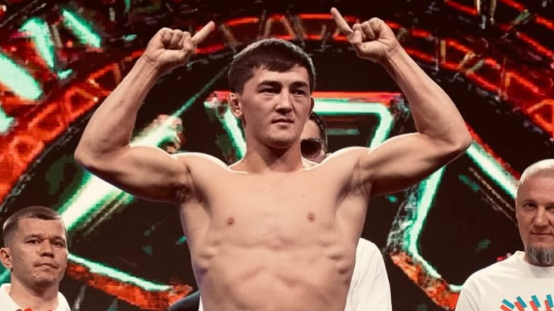 Кыргызстанский боец признан лучшим проспектом года в лиге OCTAGON