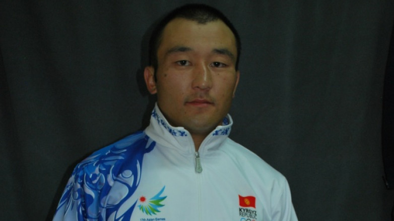 Боец из Кыргызстана победил казаха на турнире в Актобе