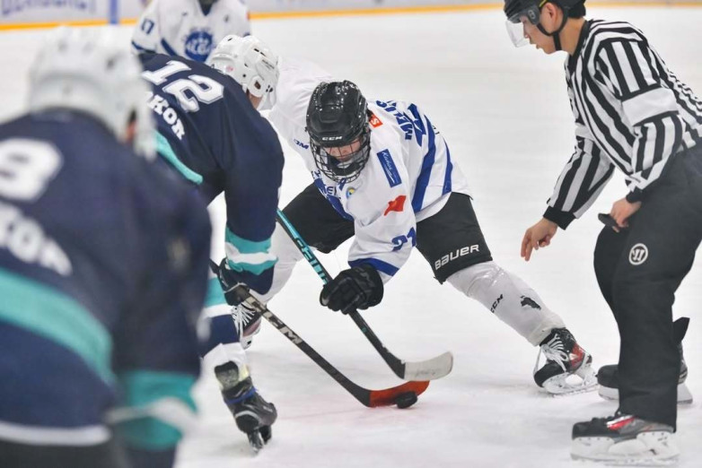 Разгромом 10:1 завершился первый полуфинал чемпионата Узбекистана