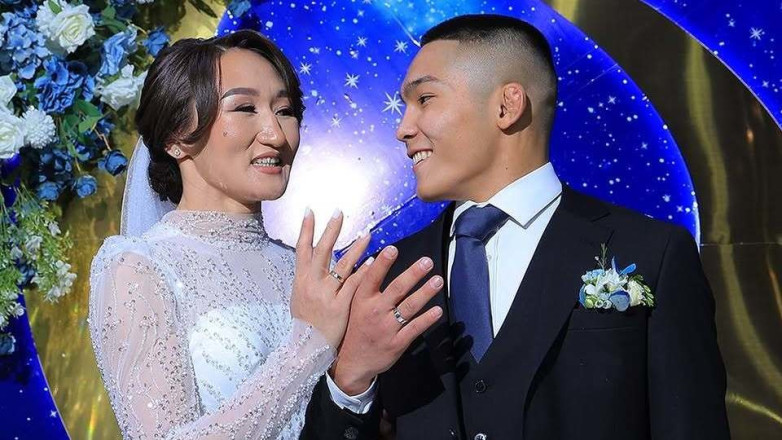 Айсулуу Тыныбекова показала, как проводит время с мужем в воскресенье. ФОТО