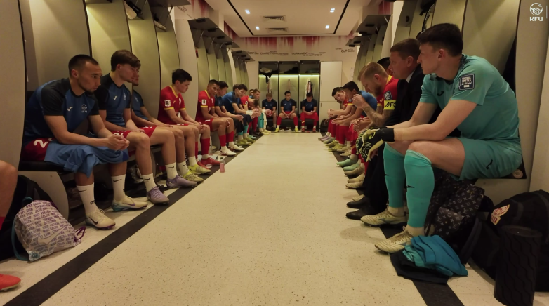 Vlog: что осталось за кадром матча КНДР - Кыргызстана. ВИДЕО