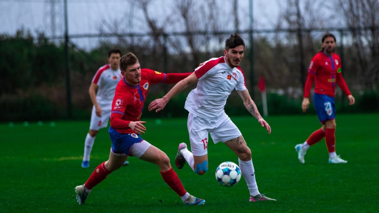 Разгромом завершился матч клуба Высшей лиги с командой РПЛ