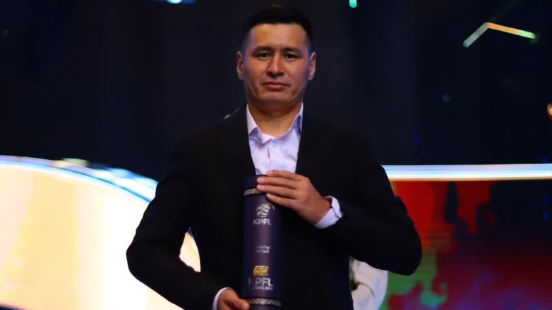 Лучший судья 2025 года будет обслуживать матч открытия нового сезона Высшей лиги