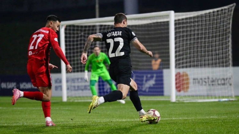 В Высшей лиге состоялся матч лидеров