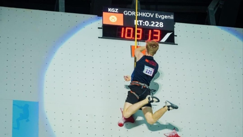 Кыргызстанцы выступили на чемпионате Азии по скалолазанию