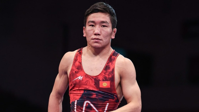 Еще один кыргызстанец вышел в полуфинал чемпионата Азии в Бишкеке