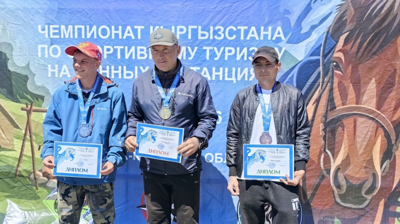 В Кыргызстане впервые прошел чемпионат по конному туризму