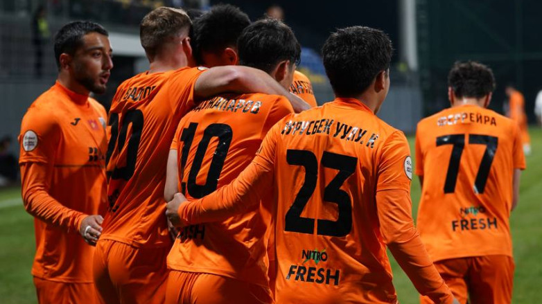 Трехкратный чемпион прервал серию из пяти поражений подряд