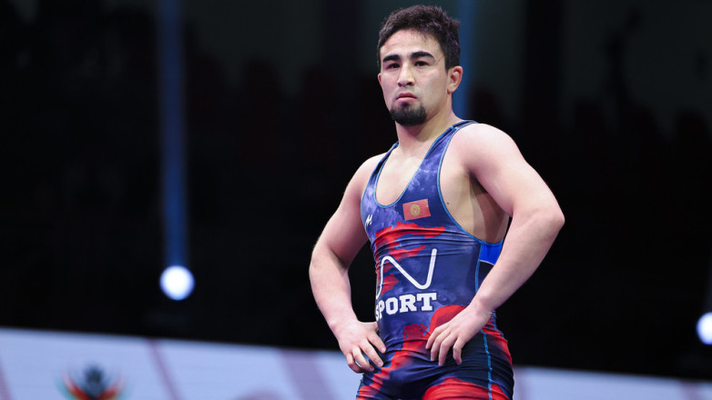 Кыргызстанцу спустя год прислали медаль чемпионата Азии