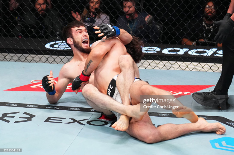 ВИДЕО - Шикарный дебют дерзкого кыргыза в UFC