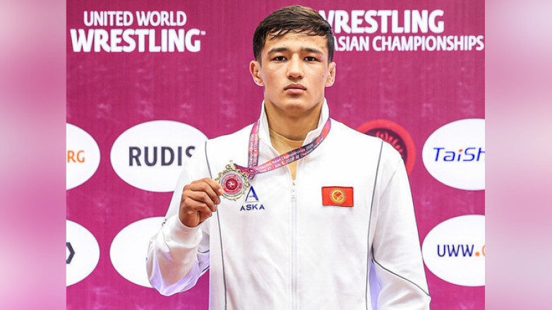 У Кыргызстана 7 медалей на чемпионате Азии по греко-римской борьбе U20
