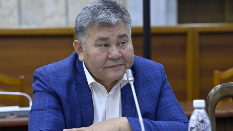 Президента Федерации волейбола Кыргызстана в четвертый раз переизбрали