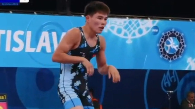Кыргызстанец будет бороться за бронзу чемпионата мира