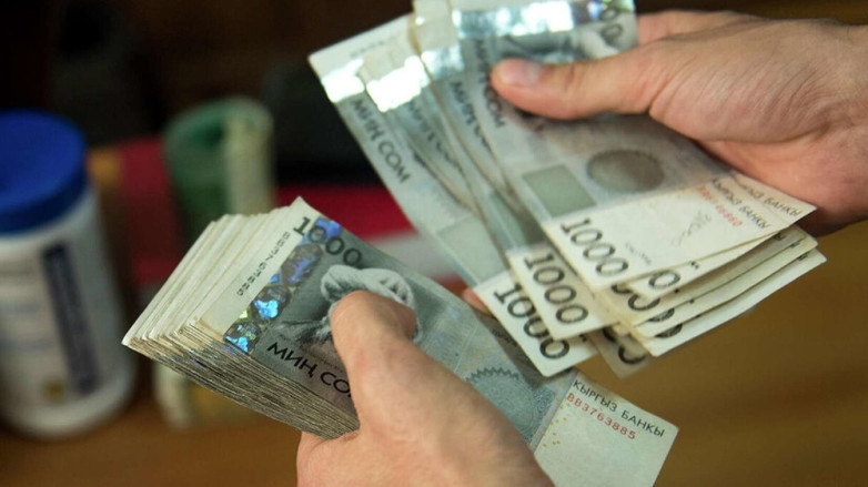 Кабмин установил надбавки сотрудникам спортивных учреждений
