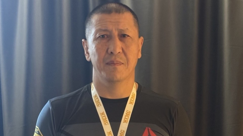 Борец из Кыргызстана завоевал серебро чемпионата мира в Германии