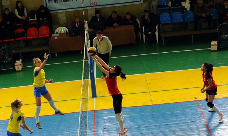 Женский чемпионат КР: Расписание игр 6 февраля