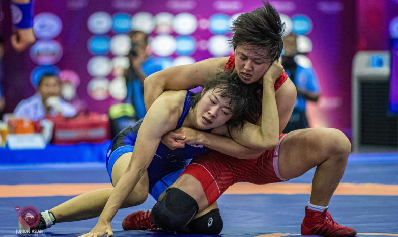 Сборная Кыргызстана по женской борьбе заняла 7 место на молодежном чемпионате Азии