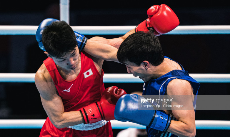 Лицензионный турнир: Сегодня будут биться Адылбек уулу и Бекжигит уулу