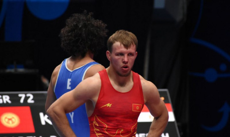 Чемпионат мира: Руслан Царев проиграл в 1/8 финала