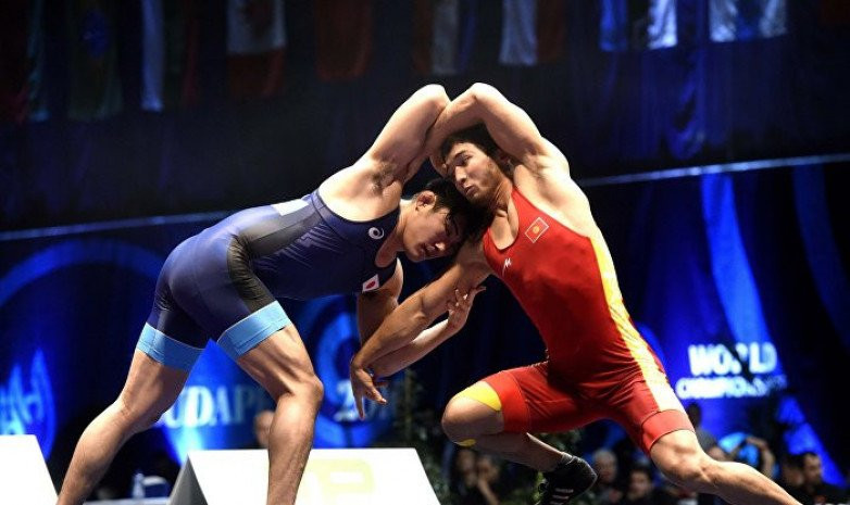 Чемпионат Азии: Нургазы Абдуразаков проиграл в стартовой схватке