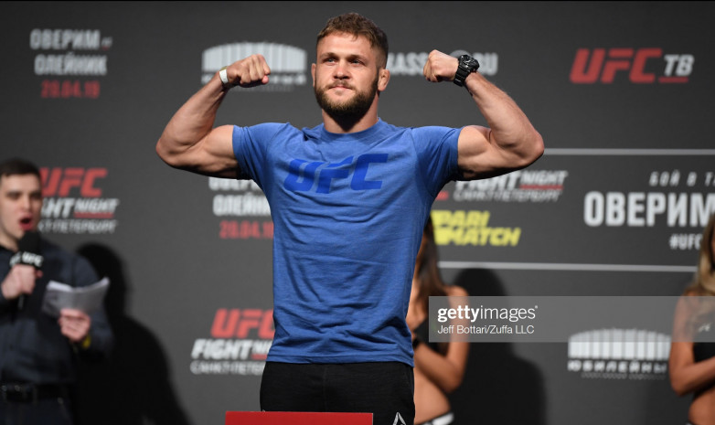Официально: UFC подтвердил дату второго боя Физиева