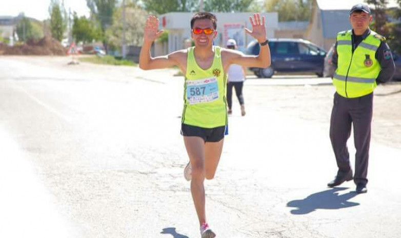 Бердигул Айтпай уулу выиграл марафон «Куз деми»