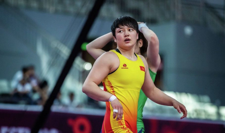 Вице-президент федерации борьбы: Мээрим Жуманазарова еще не восстановилась после травмы