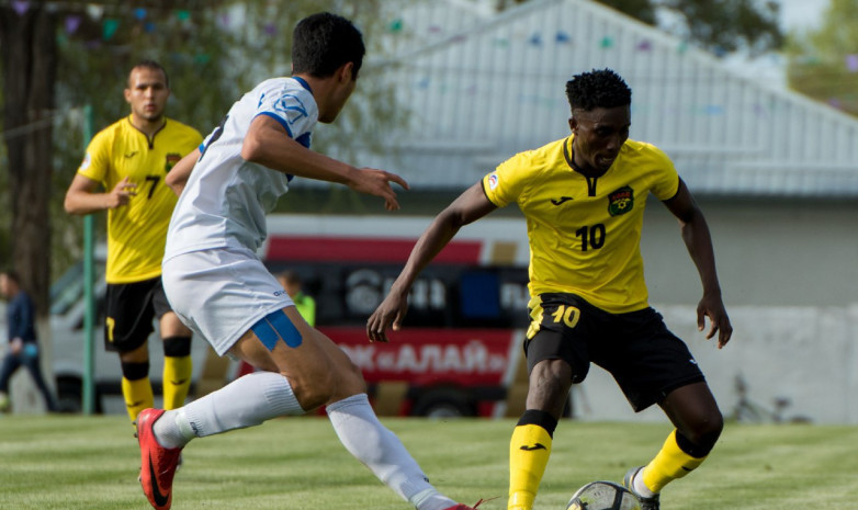 Символическая сборная КПЛ: Нападающий - Жоел Кожо