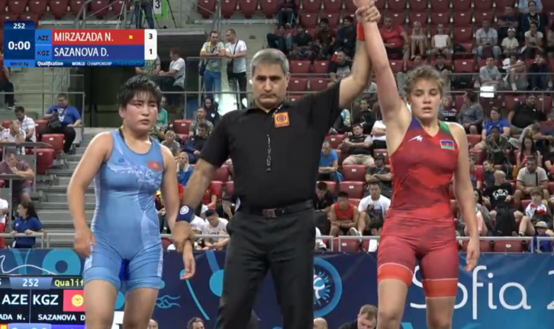 Юношеский чемпионат мира: Дильназ Сазанова проиграла в 1/16 финала