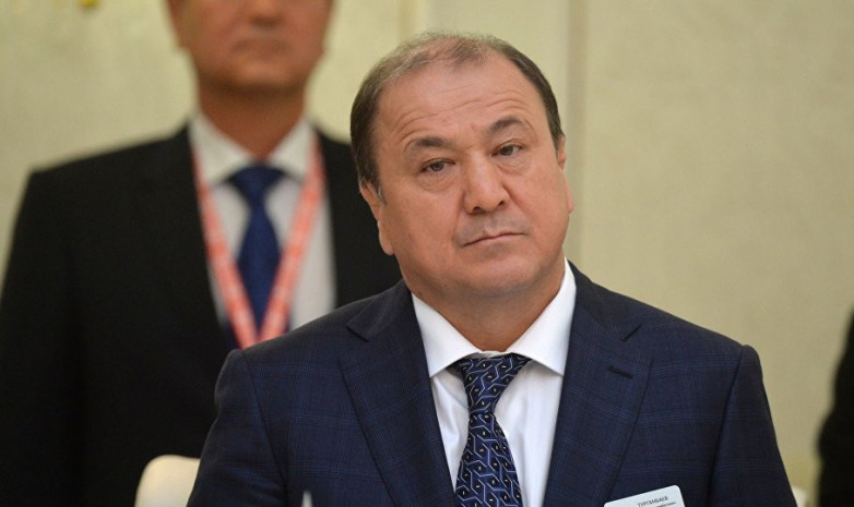Мелис Турганбаев получил звание заслуженного мастера спорта