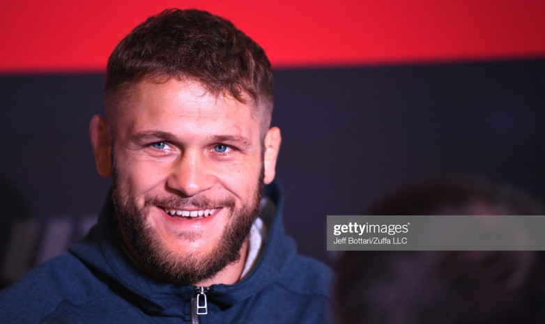 Рафаэль Физиев не выступит на турнире UFC в Уругвае из-за перелома ноги