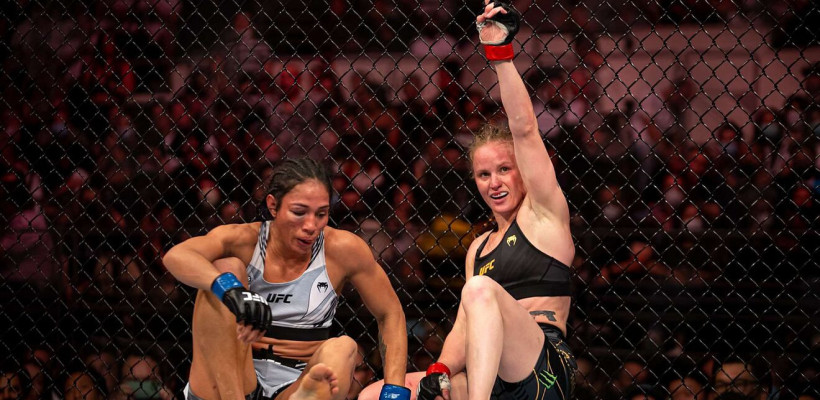 Видео полного боя Валентины Шевченко и Тайлы Сантос на турнире UFC 275