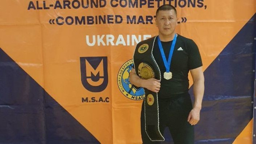 Кыргызстанский боец выиграл пояс чемпиона в Польше