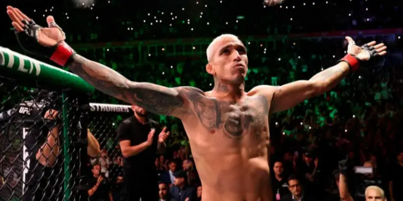 UFC Fight Night 261. Главный бой завершился досрочно. ВИДЕО