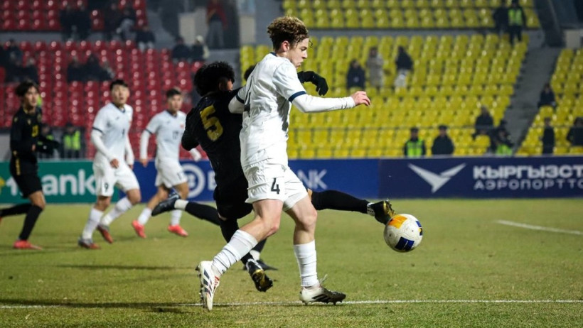 Футболист сборной Кыргызстана забил два гола за 51 секунду. ВИДЕО