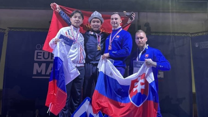 У Кыргызстана выиграли 10 золотых медалей на чемпионате Европы по перетягиванию палки