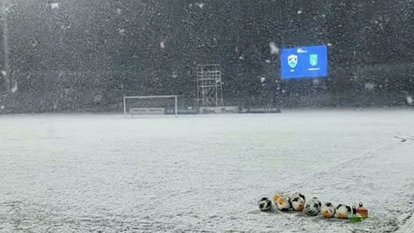 Премьер-Лига: матч в Караколе был отменен во второй раз из-за снега