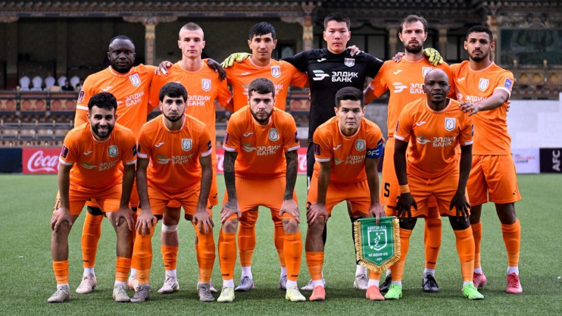 Чемпион Премьер-Лиги не смог защитить свой титул