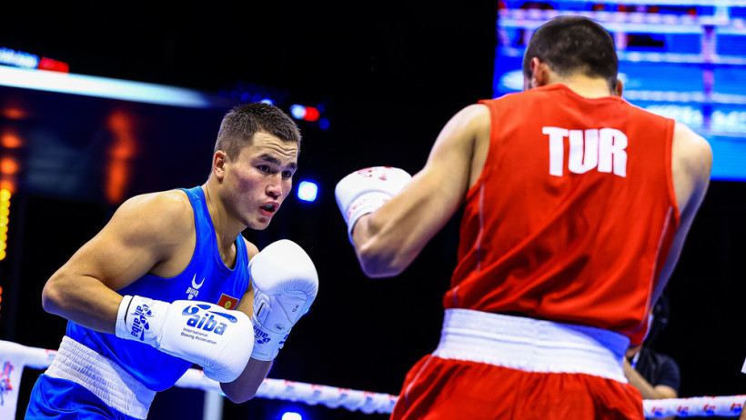 Боксер из Кыргызстана завоевал серебро Исламских игр