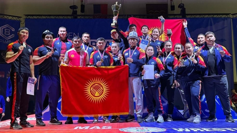 Кыргызстан выиграл чемпионат Европы по перетягиванию палки