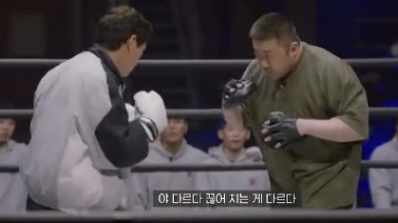 Бивол потренировался с известным корейским актером Ма Дон Соком