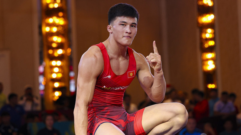Чемпионат Кыргызстана: Асан Жанышов отказался бороться в финале и отдал победу более возрастному сопернику. ВИДЕО