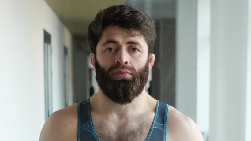 Легионер из России завоевал серебро на первом же турнире за Кыргызстан