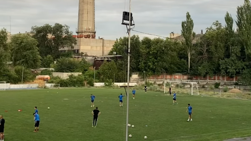 Стадион «Сельмаш» в Бишкеке начали ремонтировать? ВИДЕО