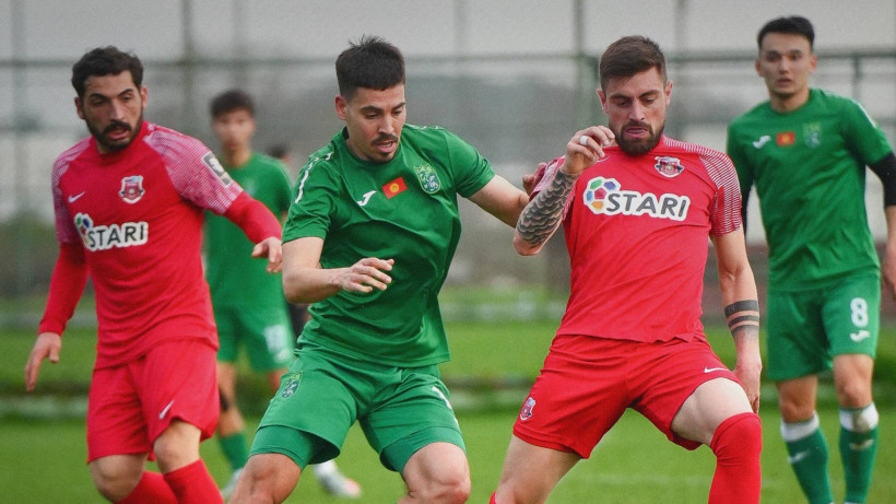 Аутсайдер Высшей лиги уступил вице-чемпиону Грузии