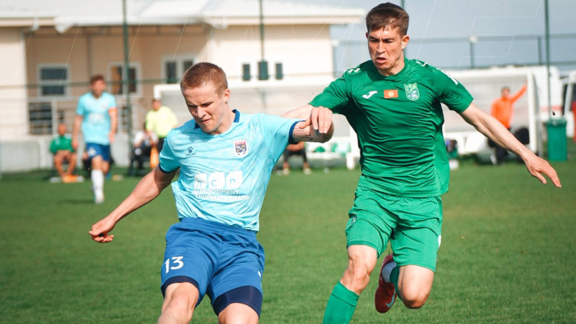 Команда Высшей лиги сегодня сыграет с клубом из России