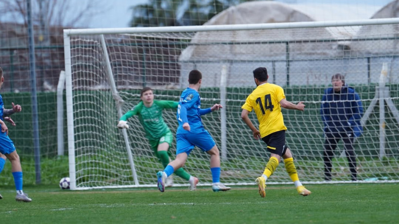 Команда Высшей лиги сегодня сыграет с клубом ФНЛ